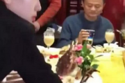吃瓜娱乐倒水视频,倒水挑战走红网络，吃瓜群众齐捧场